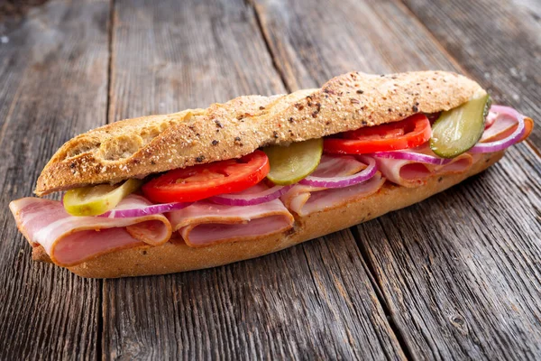 배경에 맛있는 샌드위치 — 스톡 사진