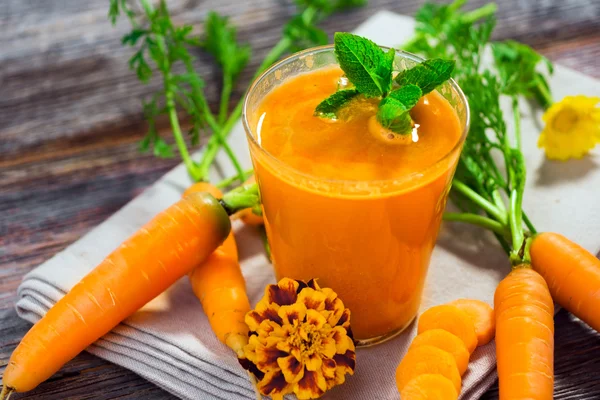 Suco de cenoura — Fotografia de Stock