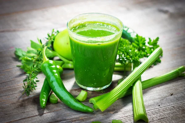 건강 한 녹색 주스 — 스톡 사진