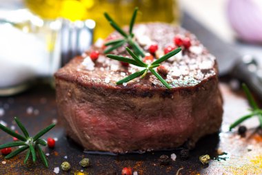 sulu taze otlar ile bonfile