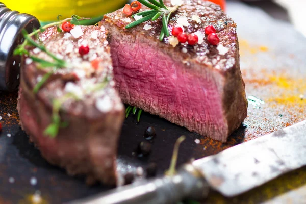 Juicy Fillet Steak with Fresh Herbs — Stock Photo, Image