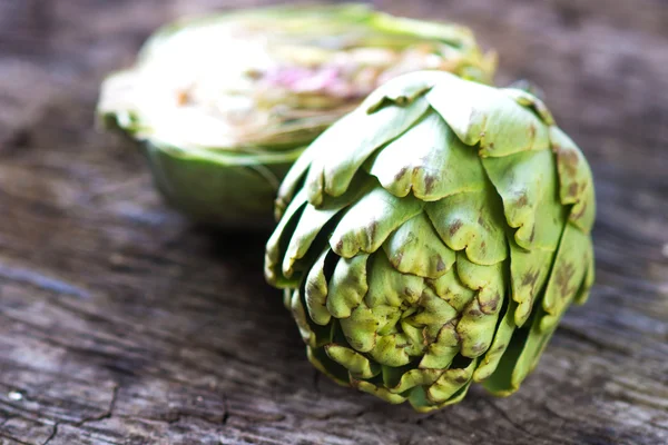 Artichokes ปิดมุมมอง — ภาพถ่ายสต็อก