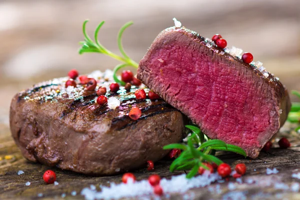 Rinderfilet vom Grill — Stockfoto