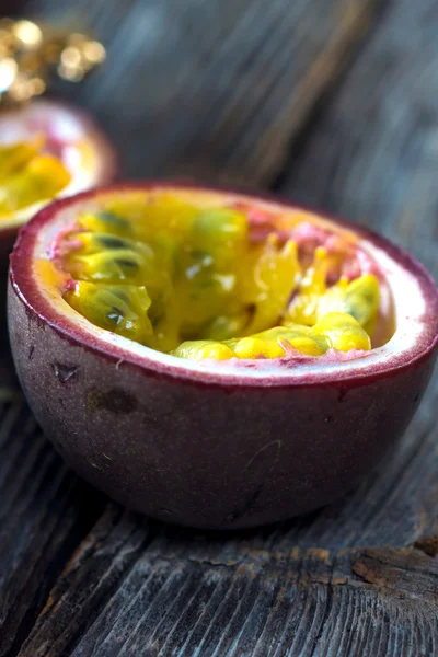 잘라 진된 열매 — 스톡 사진