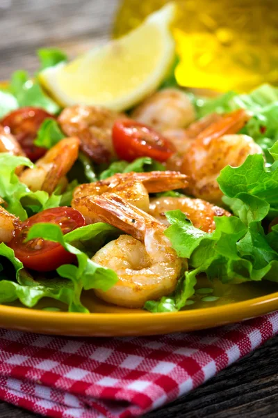 Sebzeli karides kavrulmuş