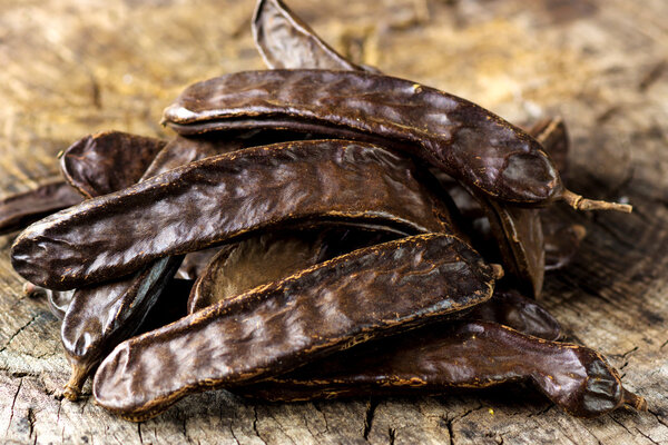 Dry carob pods