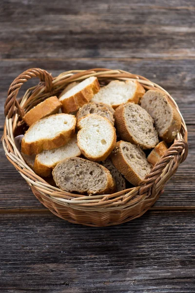 Çeşitli ekmek dilimlenmiş — Stok fotoğraf