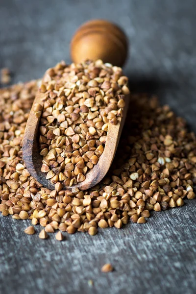 Pile of raw buckwheat — Stock Photo, Image