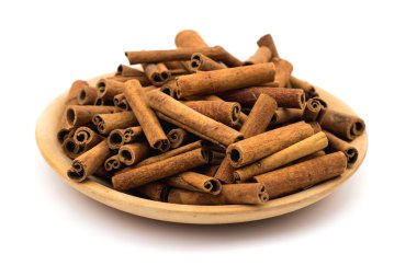 Tarçın plaka üzerinde