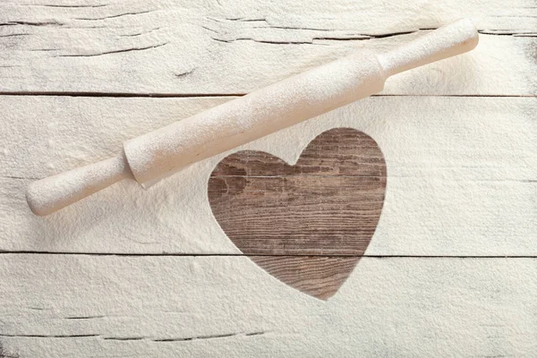 Heart Flour Rolling Pin — Stock Photo, Image