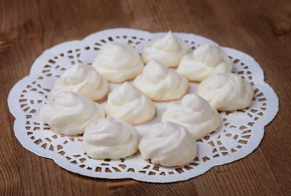 Taze lezzetli meringues — Stok fotoğraf