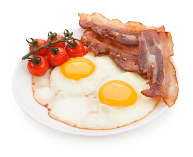 plaka ile kızarmış yumurta, pastırma izole