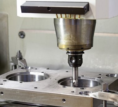 CNC teknolojisi. Metal değirmen makinesi
