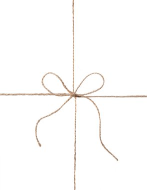 Dize ve beyaz arka plan üzerinde izole yay