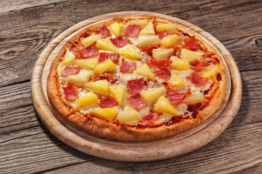 Hawai pizza eski yönetim kurulu