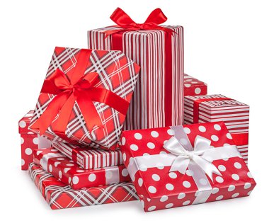 Beyaz arka plan üzerinde izole kutusu Noel hediyeleri