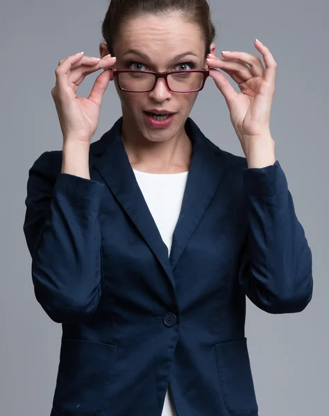 Verrast zakenvrouw — Stockfoto