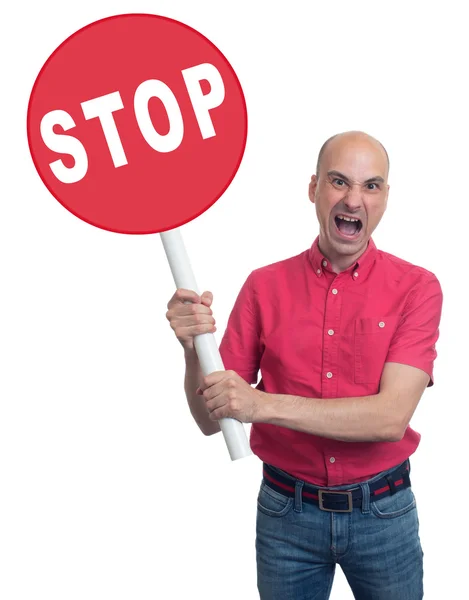 Um homem furioso com um sinal de stop. Isolados — Fotografia de Stock