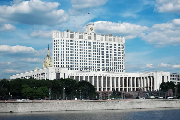 Governo da Federação Russa em Moscovo. Casa Branca — Fotografia de Stock