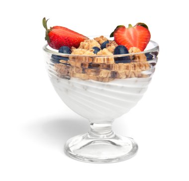 sağlıklı kahvaltı. müsli berry meyve ile. İzole