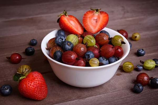 Frische rohe Beeren — Stockfoto