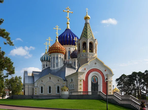 MOSCÚ, RUSIA - 12 DE SEPTIEMBRE DE 2016: Iglesia de los Transfigurati — Foto de Stock