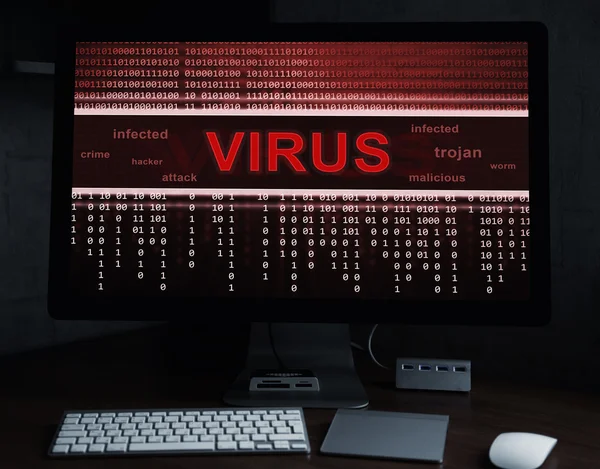 Programa de virus informáticos —  Fotos de Stock