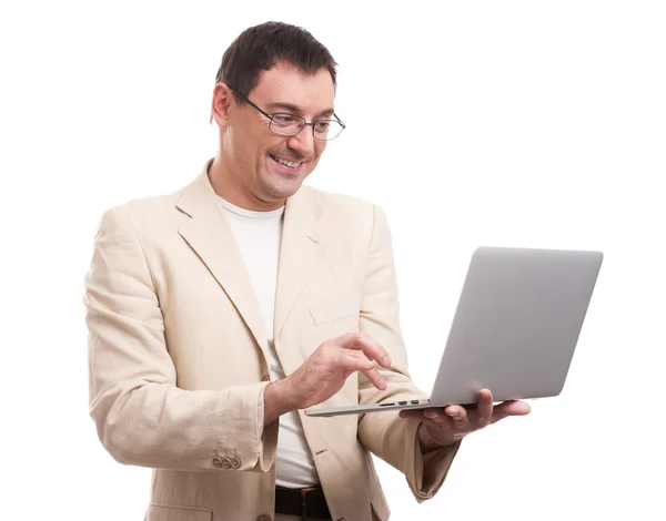 Homem bonito feliz com laptop — Fotografia de Stock