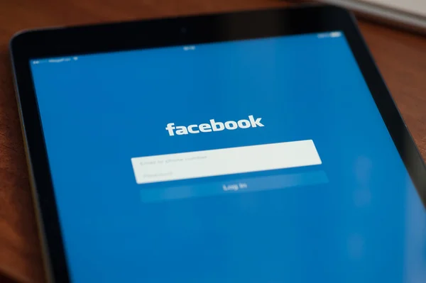 Facebook is online social networking service — Stock Photo, Image