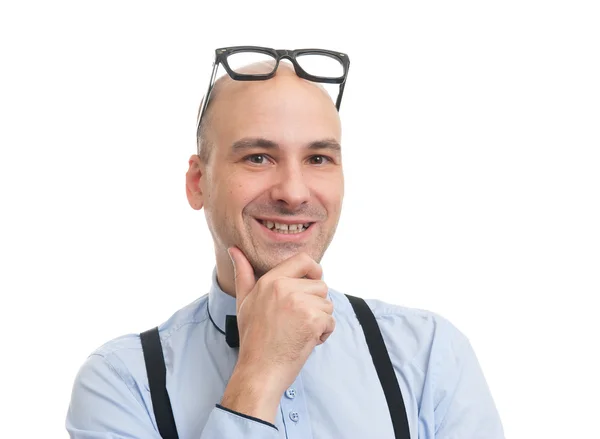 Homem careca usando gravata arco e suspensórios — Fotografia de Stock