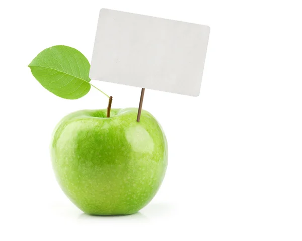 Pomme verte avec étiquette de prix — Photo