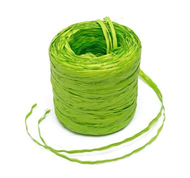 Beyaz arka plan üzerinde plastik ip bobin