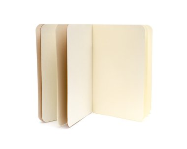 boş not defterleri - yumuşak sayfaları doku - beyaz izole açıldı