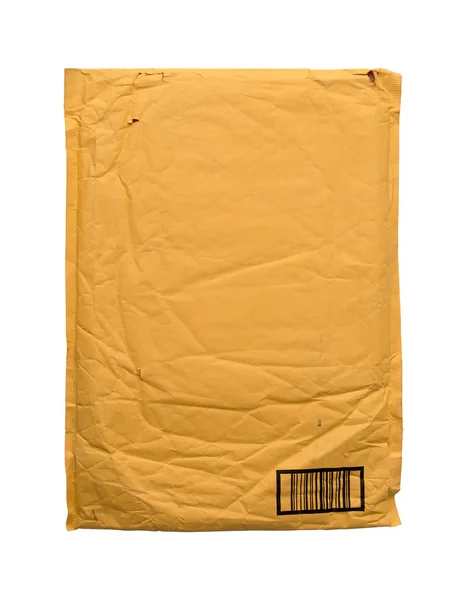 Envelope vintage amarelo isolado no branco — Fotografia de Stock