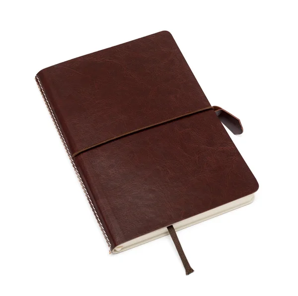 Carnet en cuir marron sur fond blanc — Photo