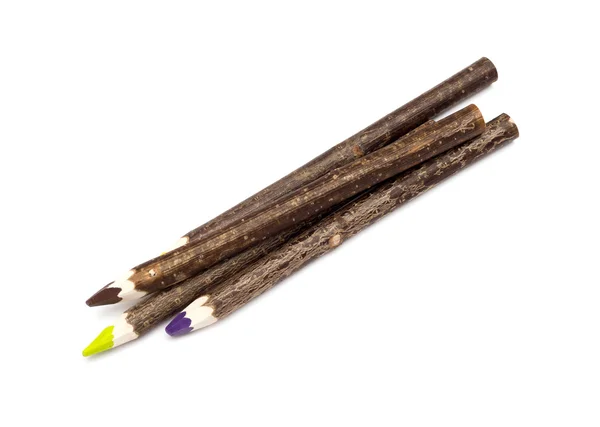 Drewniana konstrukcja wielu kolorowych ołówków — Zdjęcie stockowe