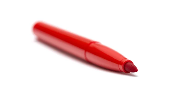 Czerwony marker na białym tle — Zdjęcie stockowe