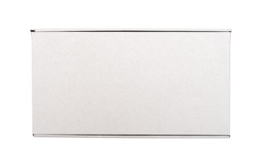 Beyaz arkaplanda boş beyaz kutu izole