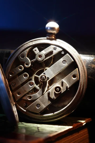 Starý hodinový stroj — Stock fotografie