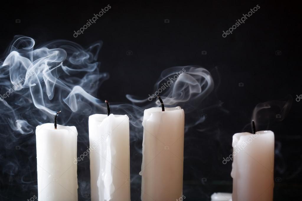 Resultado de imagem para velas apagadas