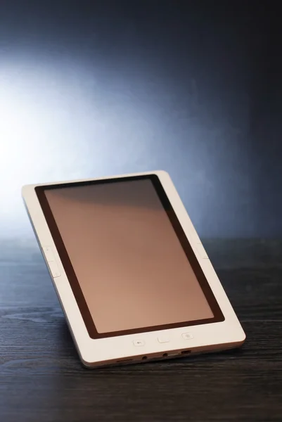 Tablet On Dark — Stock Photo, Image