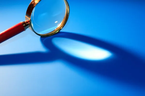 Magnifying Glass With Shadow — Stock Photo, Image