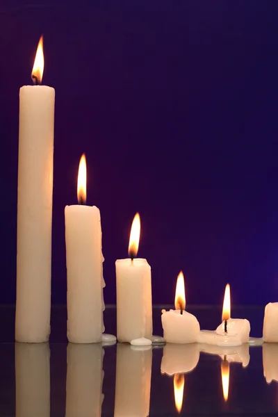 Svíčky na tmavé — Stock fotografie