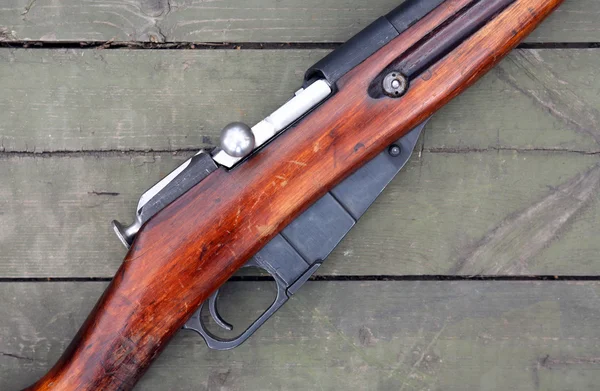 Velho rifle russo — Fotografia de Stock