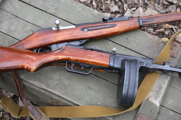 Arma rusa vieja — Foto de Stock