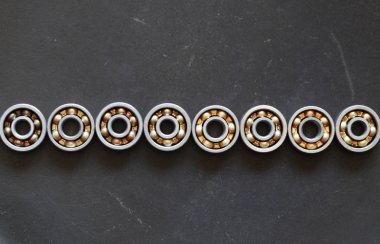 Ballbearings kara günü