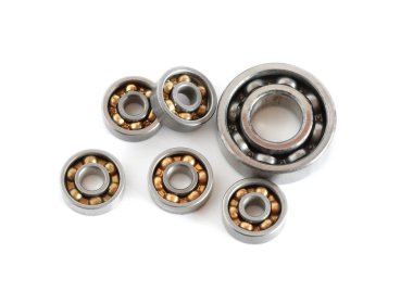 Ballbearings beyaz