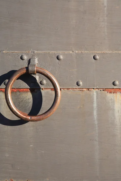 Porta de metal velho — Fotografia de Stock