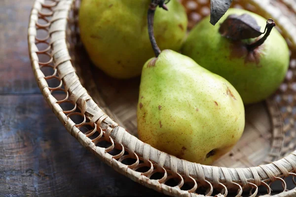 Pears In Basket — Stock Photo, Image