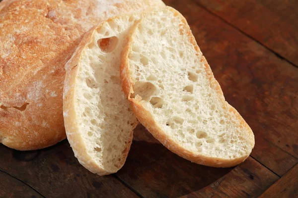 Bread On Wood — Stock Photo, Image